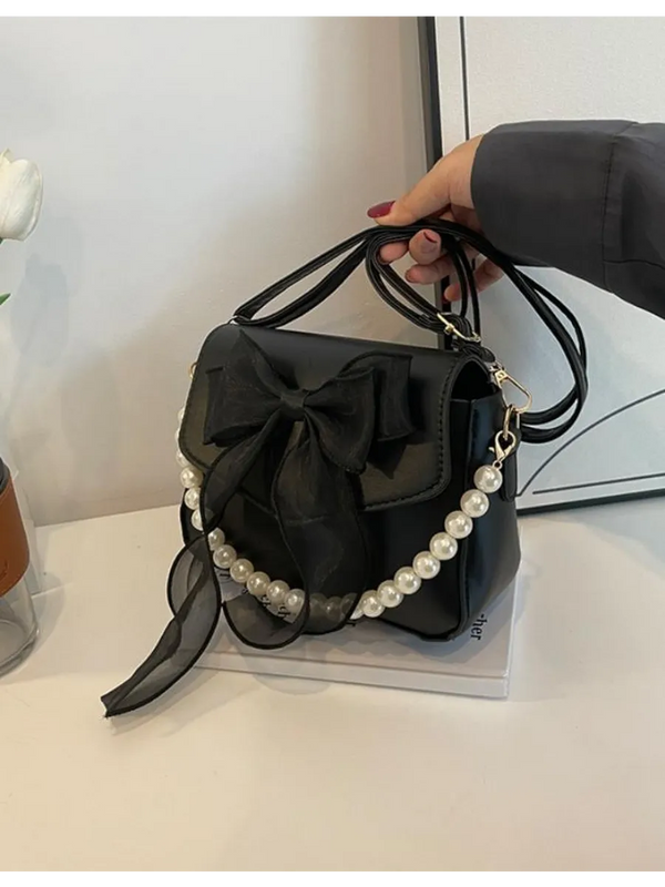 Black Pearl Chain Bow Bag