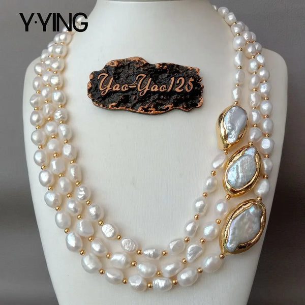 Stylish pearl necklace
