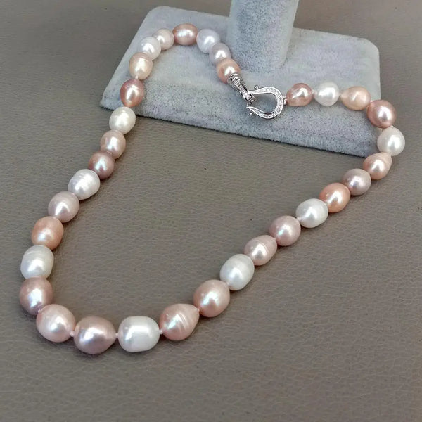 pink and white Pearl necklace