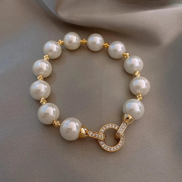 Circle Pearl Bracelet