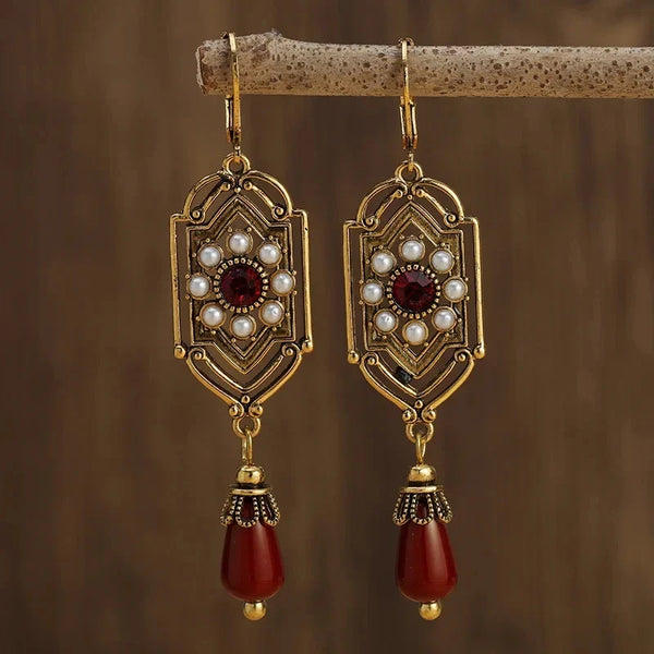 Vintage Pearl Dangle Earrings – Swaying Secrets from Forgotten Eras