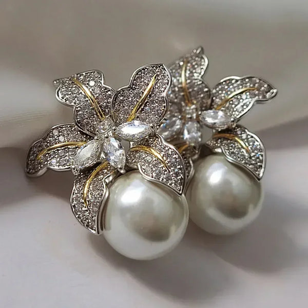 Silver Pearl Earrings
