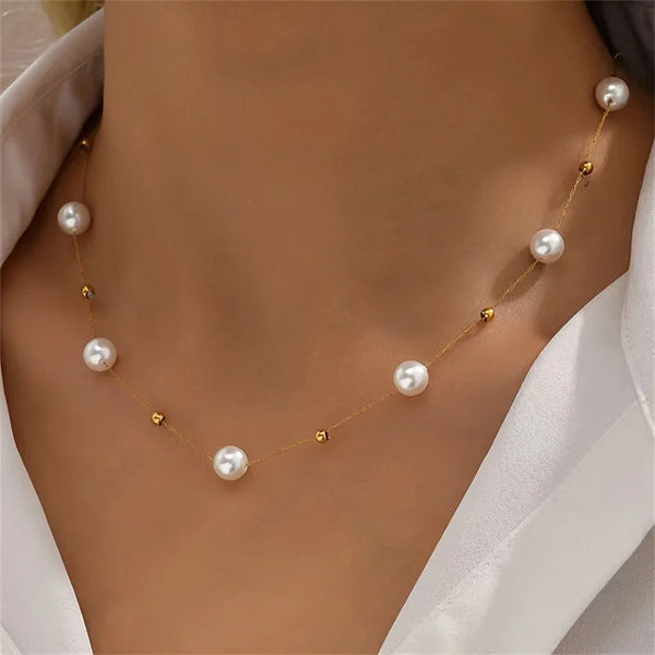 Pearl Necklace with Gold