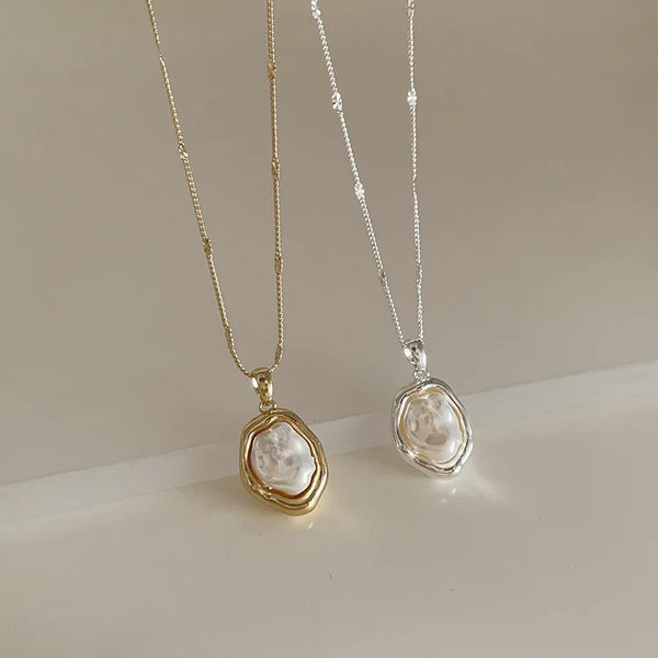 Irregular Metal Pearl Necklace for Women