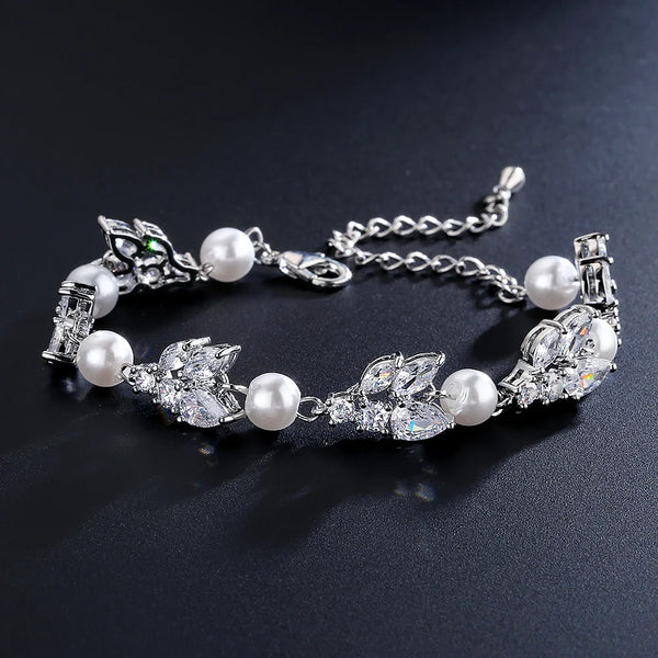 Pearl and Crystal Bracelet