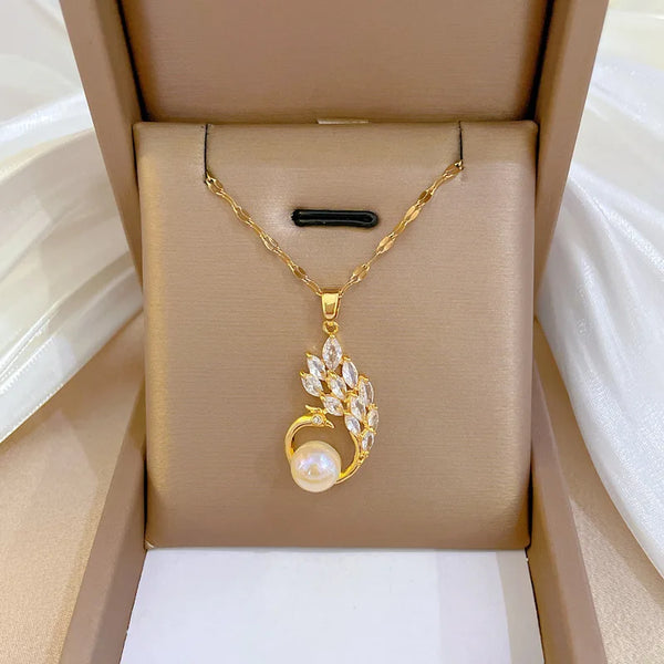 Pearl Pendant Birth